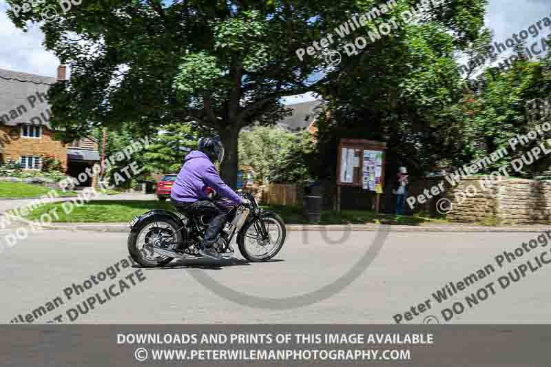 Vintage motorcycle club;eventdigitalimages;no limits trackdays;peter wileman photography;vintage motocycles;vmcc banbury run photographs